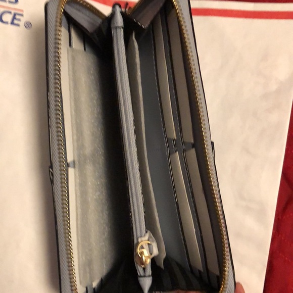 Buy Now Victoria Secret Wallet - Picture 4 of 4